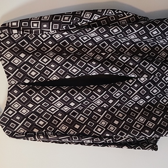 LOFT Dress diamond patterned black & gold - Picture 5 of 5